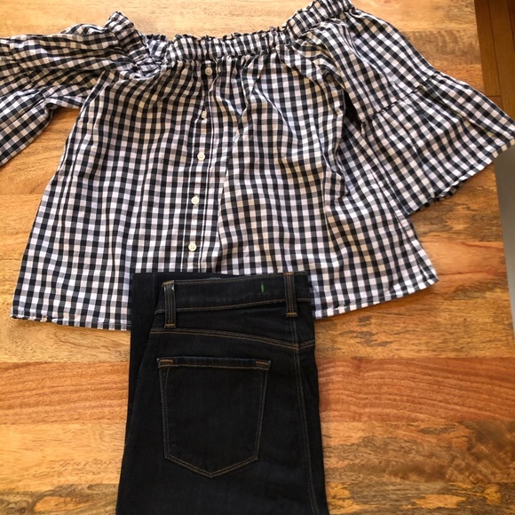 Abercrombie & Fitch off the shoulder poplin top - Picture 4 of 5